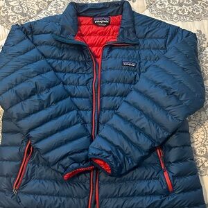Patagonia Navy and Scarlet Puffer Jacket
